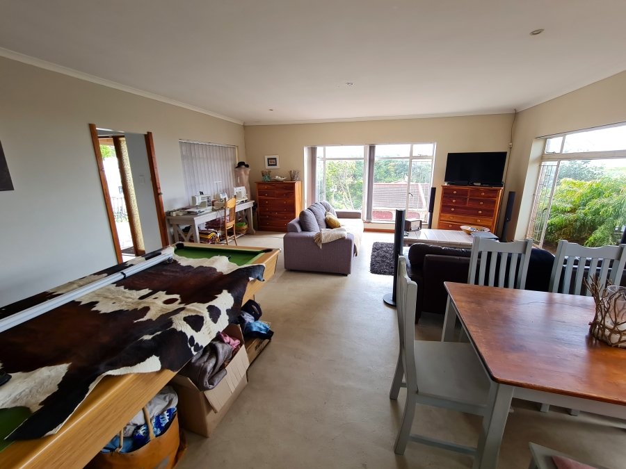 4 Bedroom Property for Sale in Noorsekloof Eastern Cape